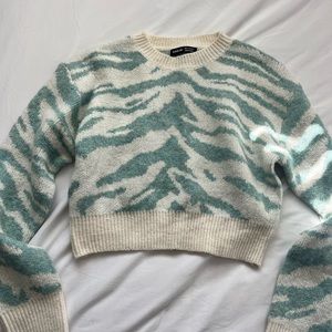 SHEIN Tiger Striped Crop Sweater